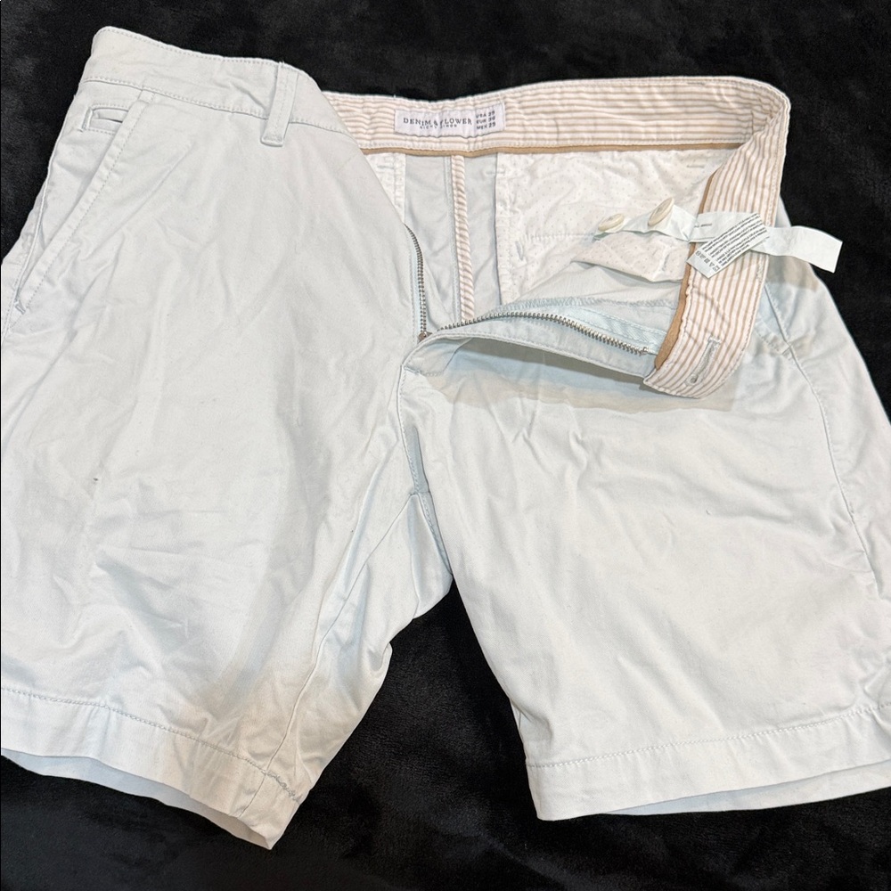Denim & Flower Light Gray Flat-Front Men's Shorts